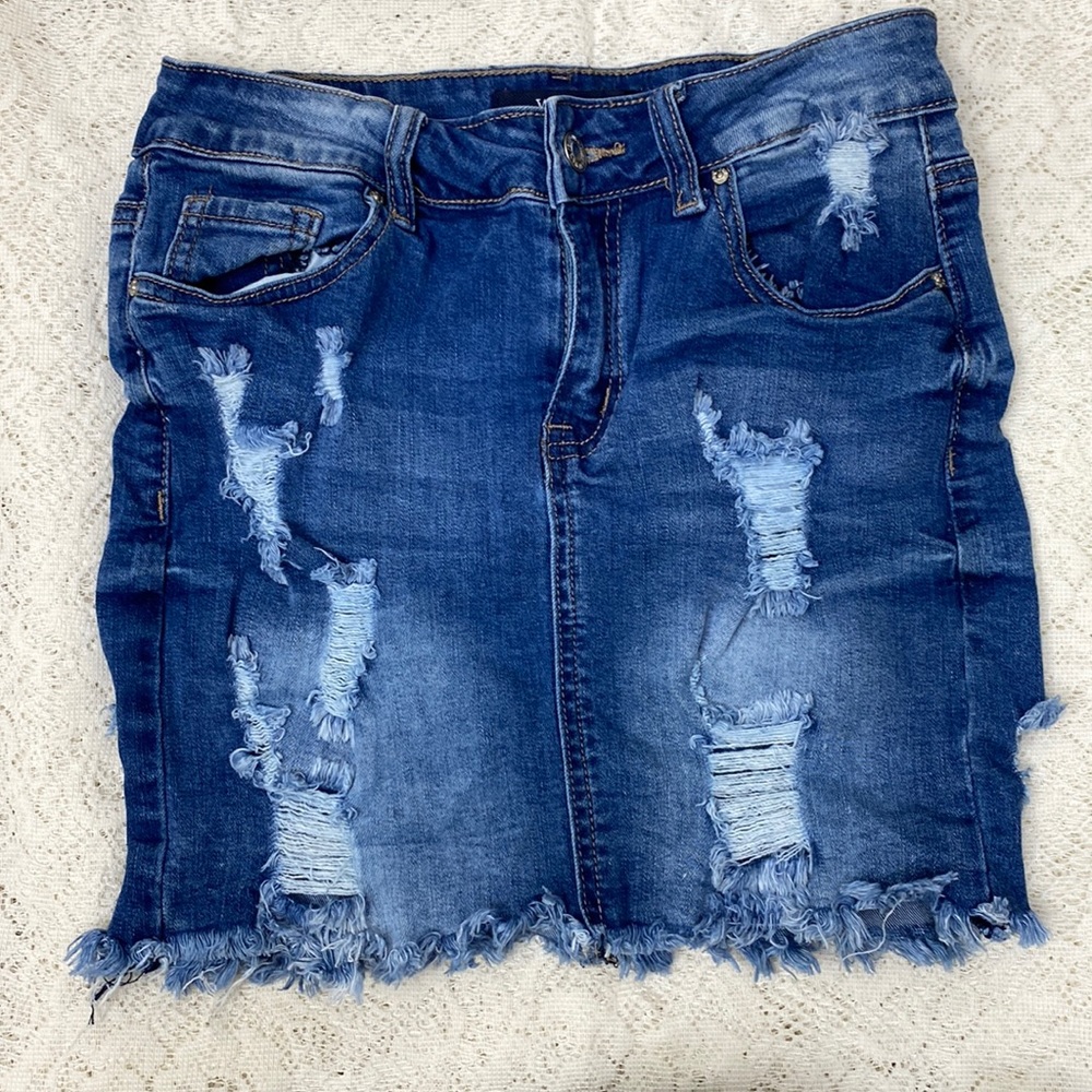 Wax Jeans distressed skirt